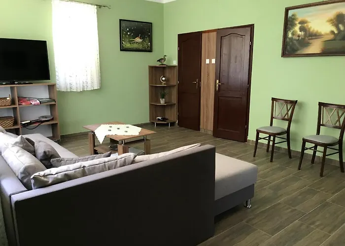 Venusz Ueduelocentrum *