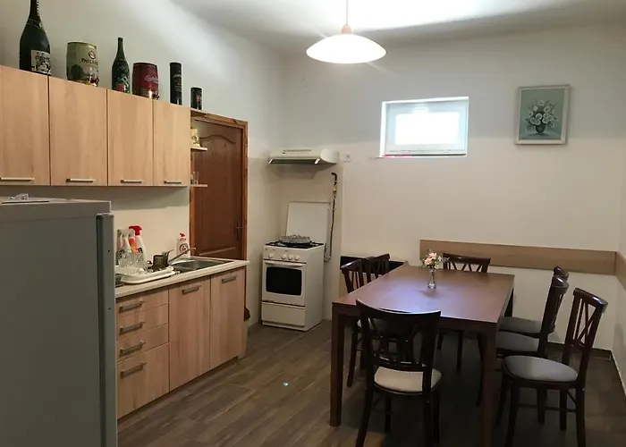Venusz Ueduelocentrum Apartament